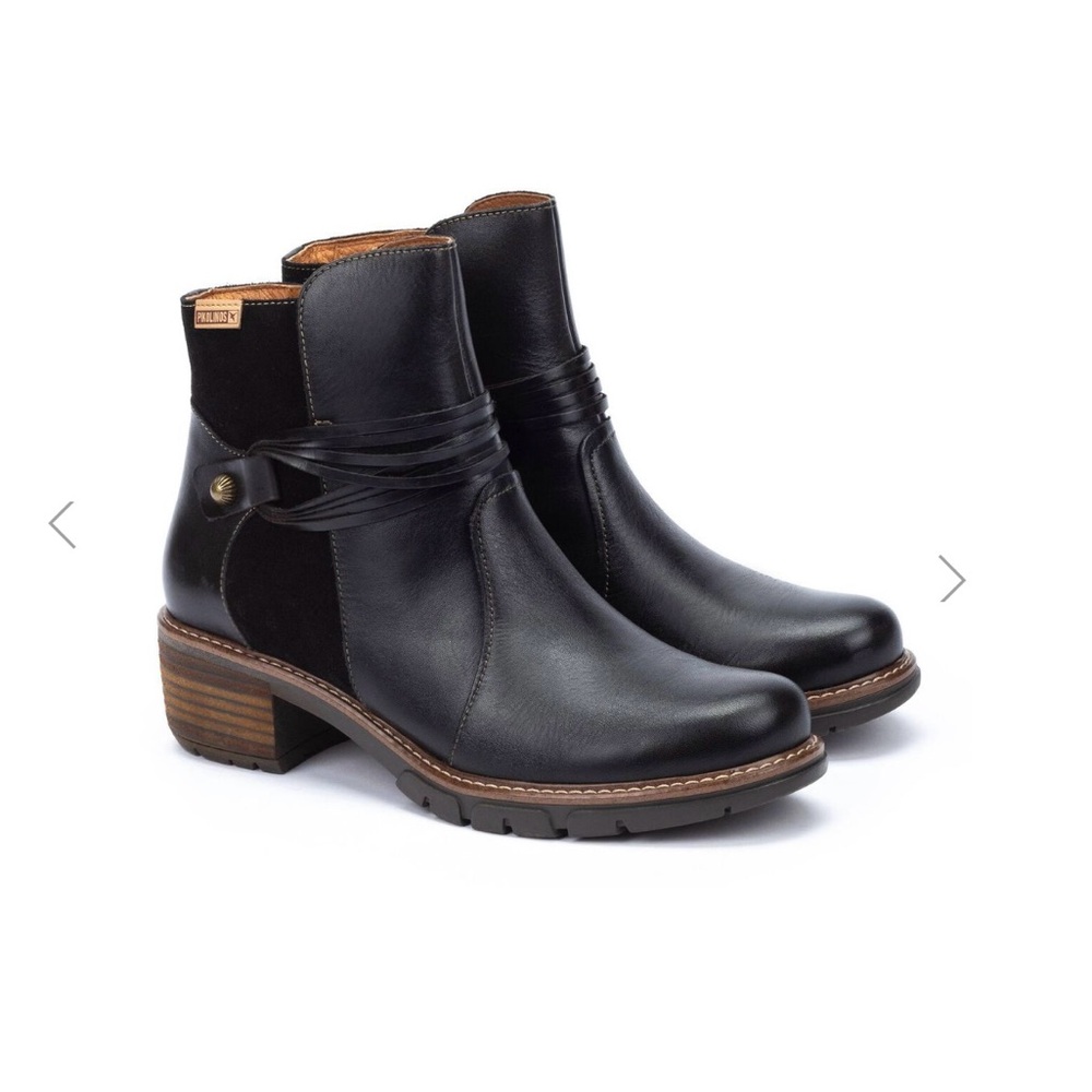 Women's Pikolinos San Sebastia Dress Boots - BARELY WORN
